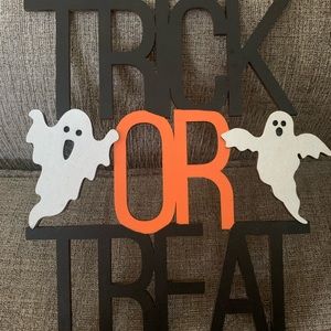 Trick or Treat Halloween Sign